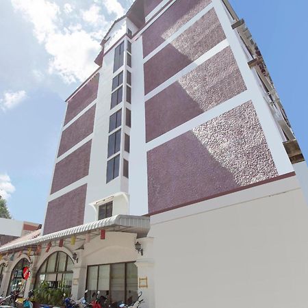 Super Oyo 1096 Winner Inn Hotel Csiangmaj Kültér fotó