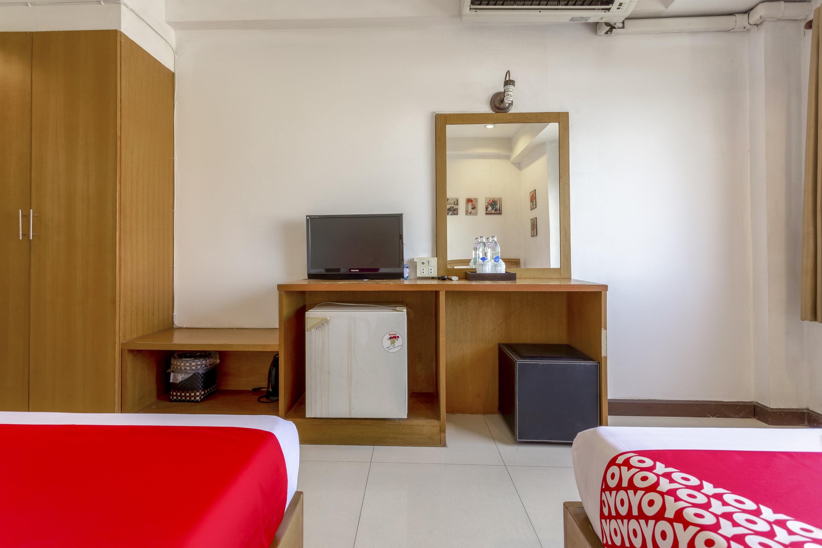 Super Oyo 1096 Winner Inn Hotel Csiangmaj Kültér fotó
