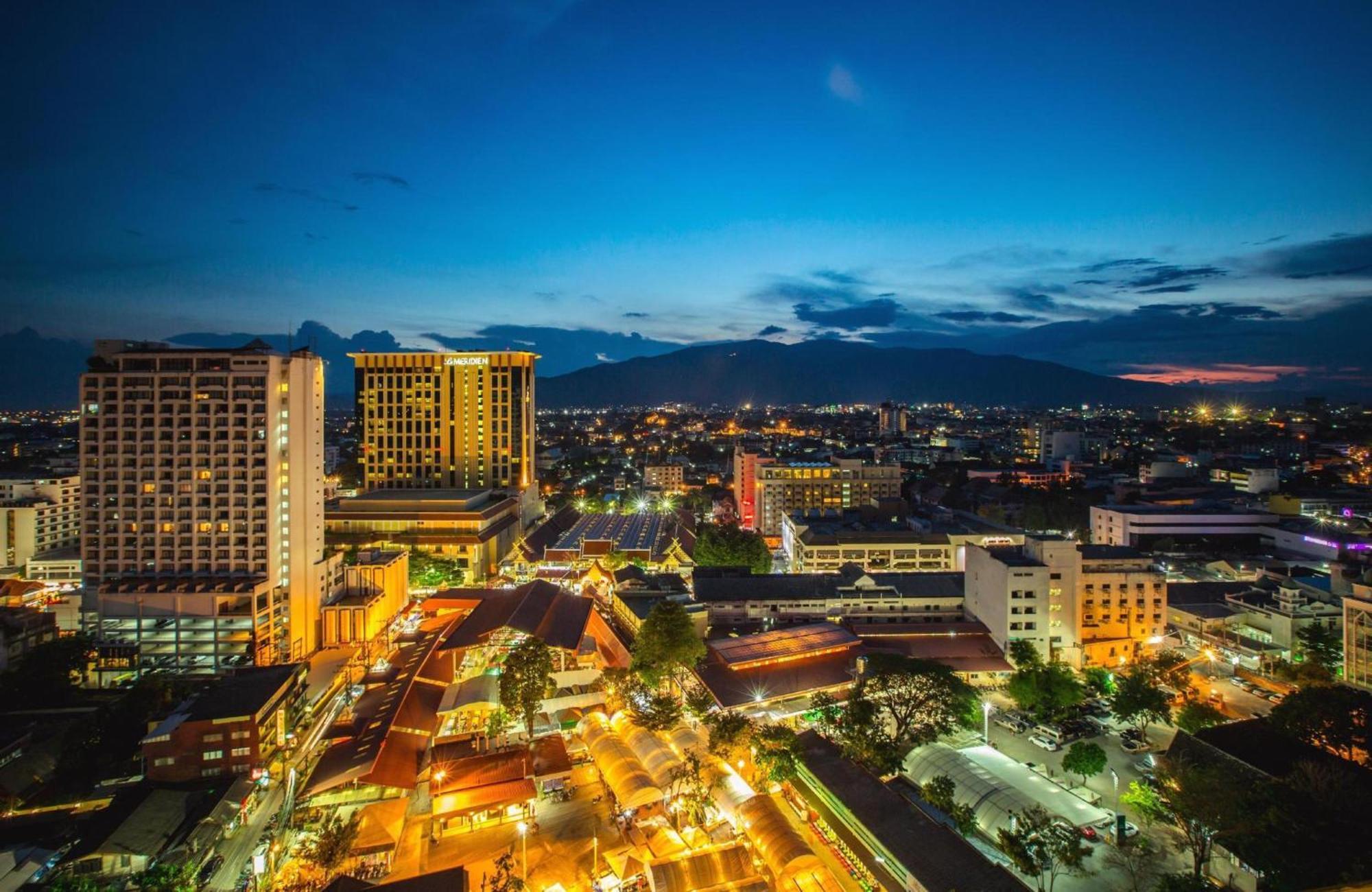 Super Oyo 1096 Winner Inn Hotel Csiangmaj Kültér fotó